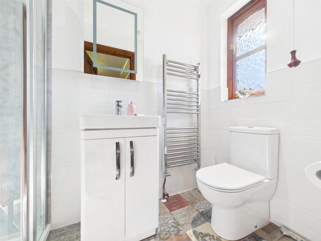 Ensuite