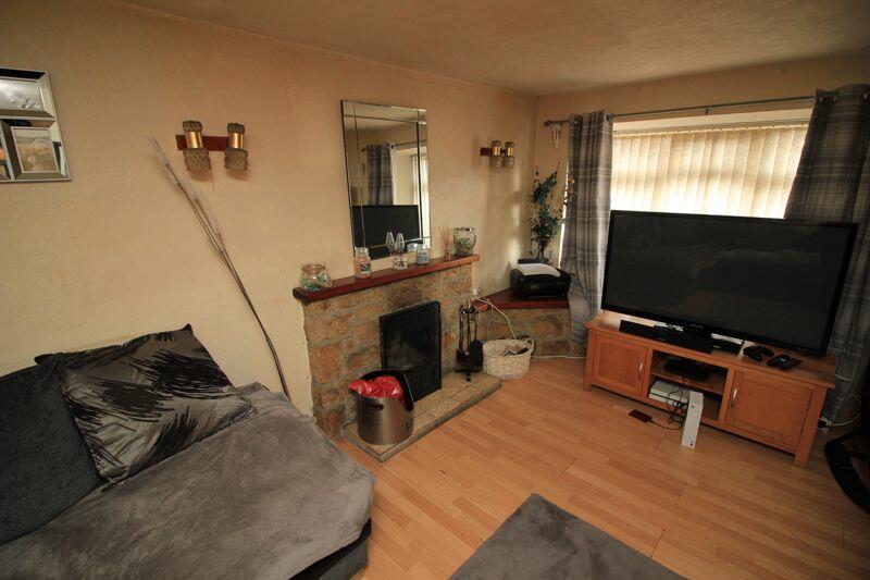 Lounge  - unit 2