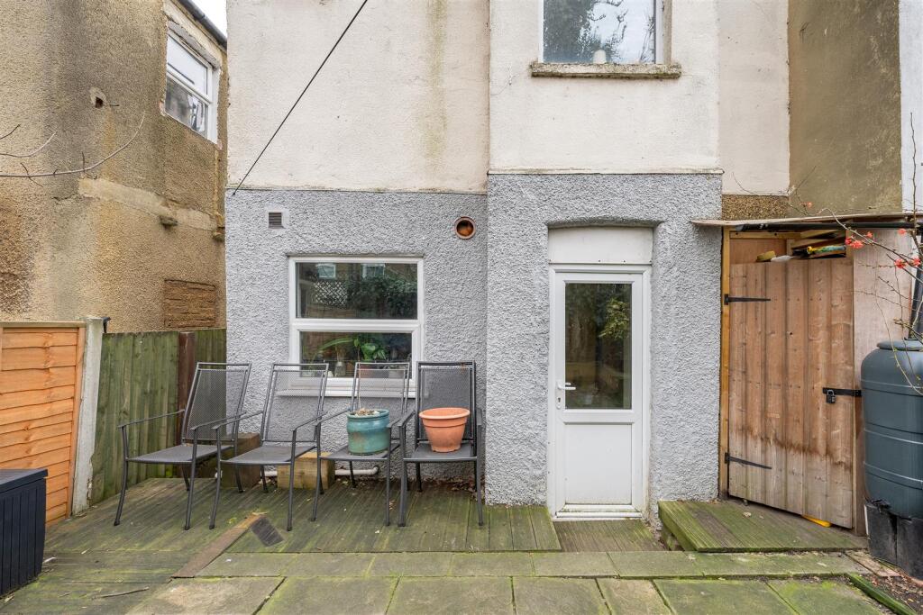 Goldsmith Road, E17