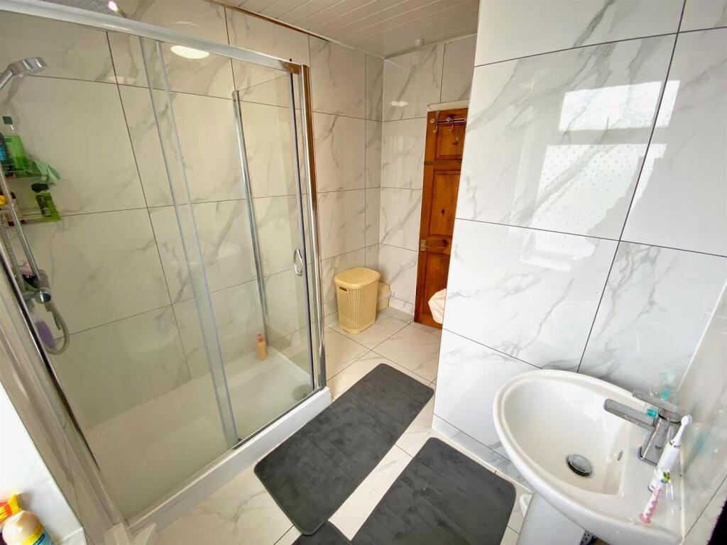 Bramleys Estate Agents - Halifax Old Road - Birkby