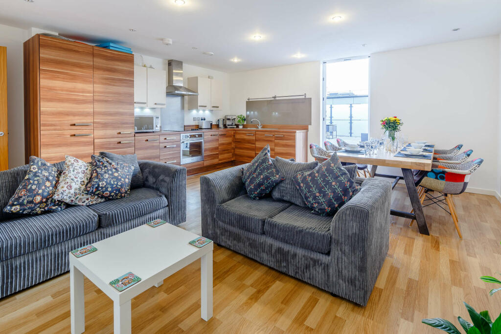 8473765-Interior05-800