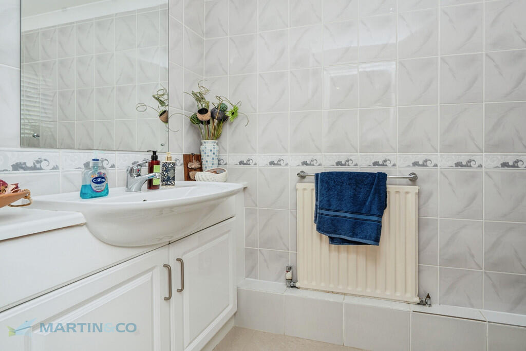 gu228hp-fa-dsc003...