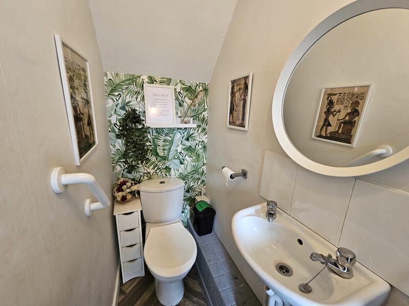 Ground Floor WC