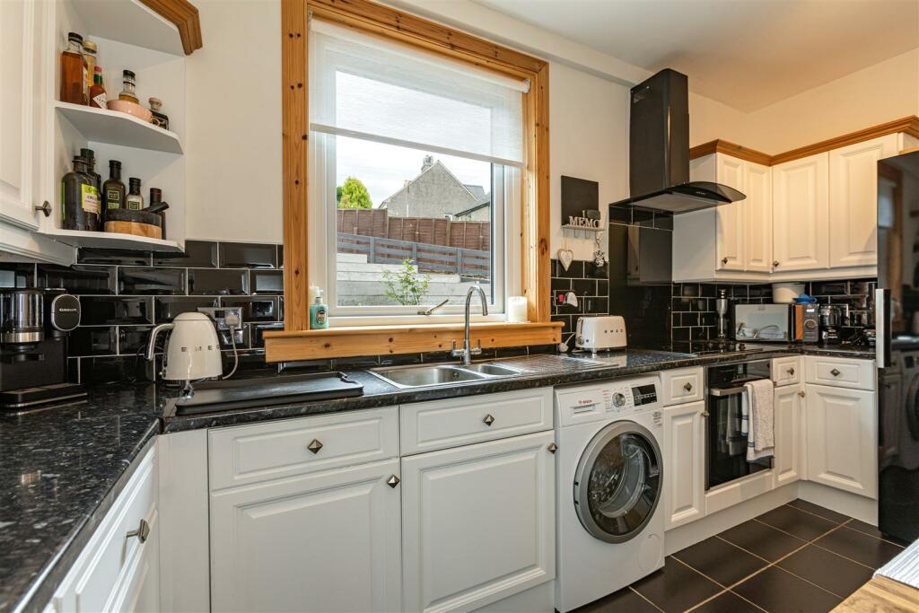 2 Forest Hill Galashiels 16.JPG