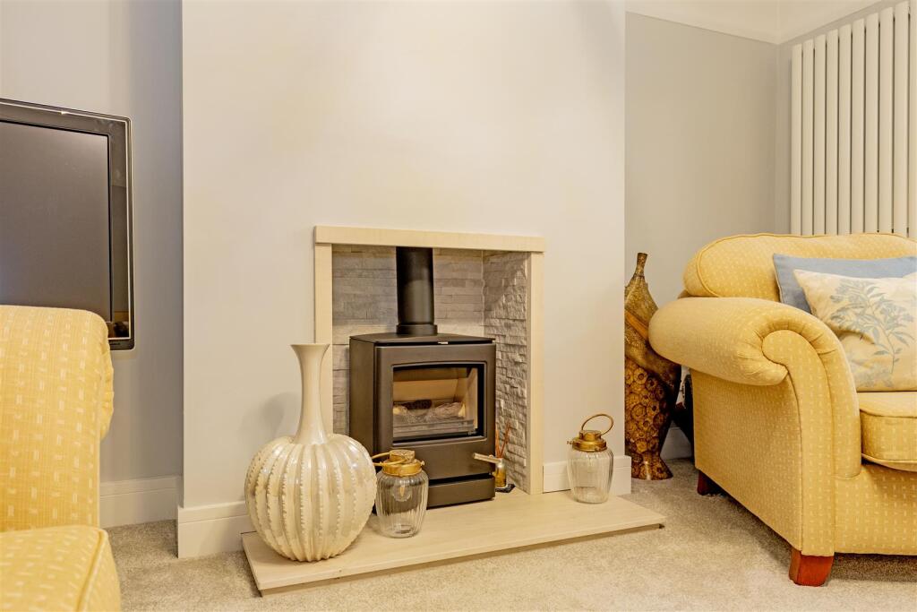 Reception Room-4.jpg