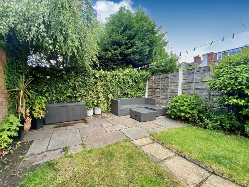 Garden Sitting Area