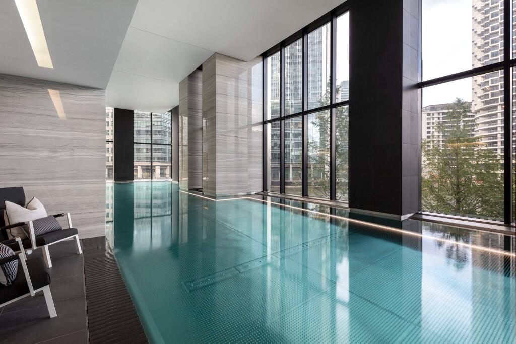Infinity Style Pool 