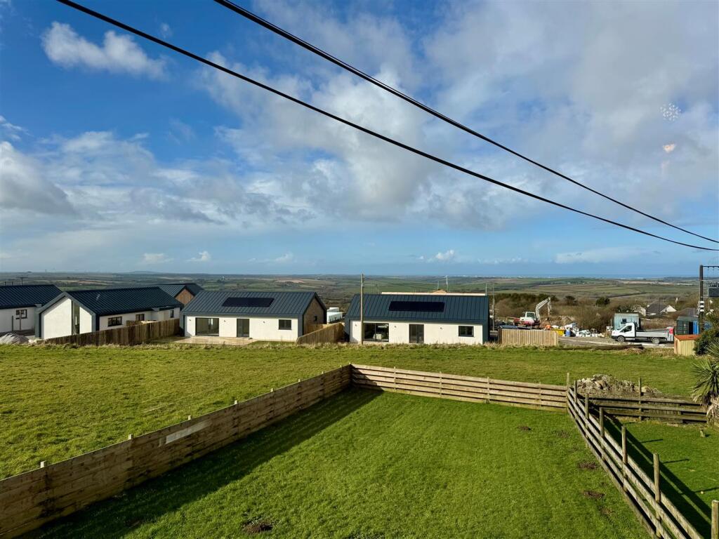 4 Higher Fraddon View