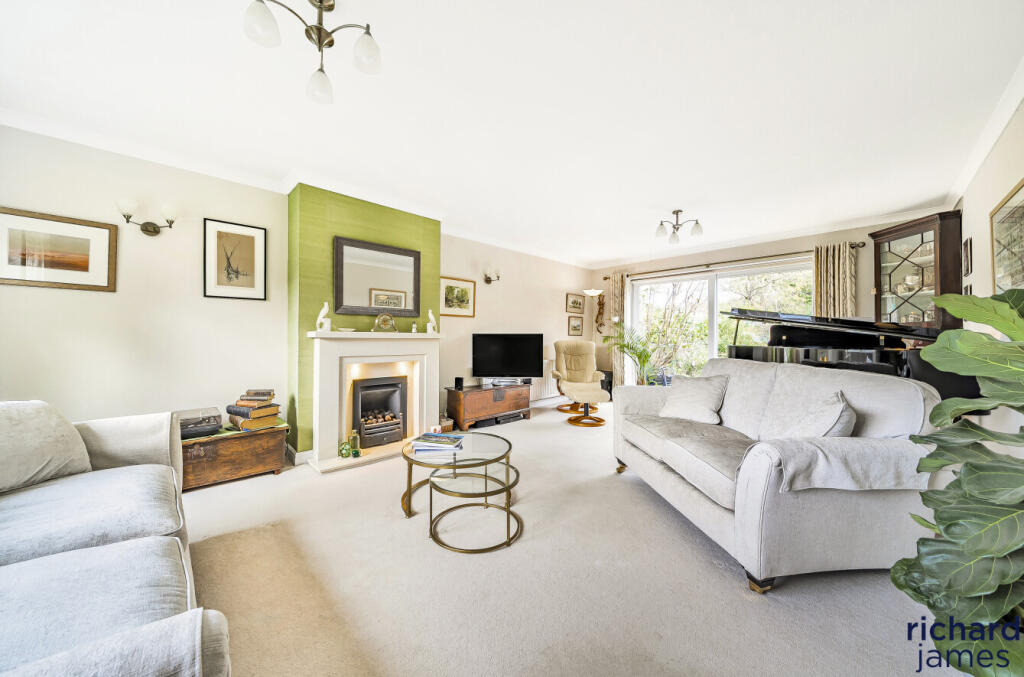 713f7bd4-49b8-4ce...