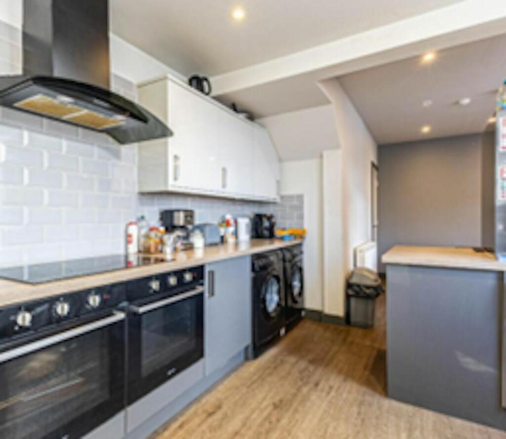 Kitchen.png