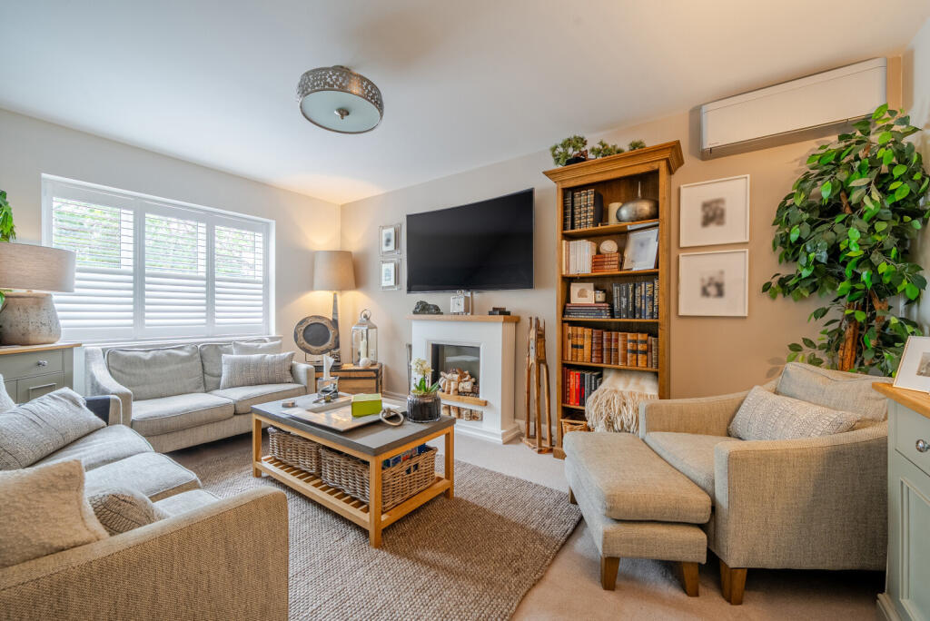 1328188-4-687f626...