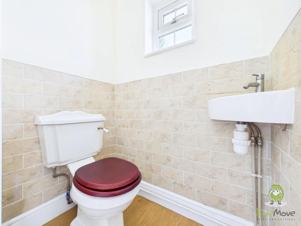 CAM01543G0-PR0148-STILL011