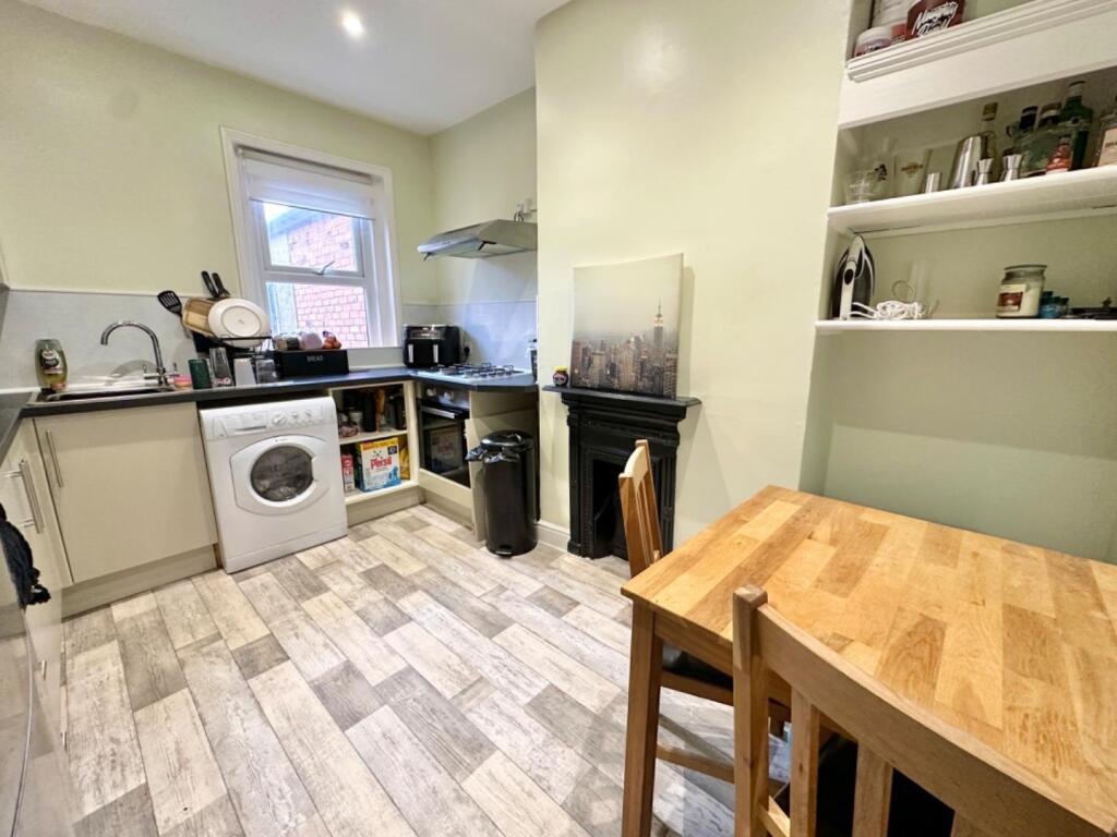 Top Floor Kitchen 2.jpg