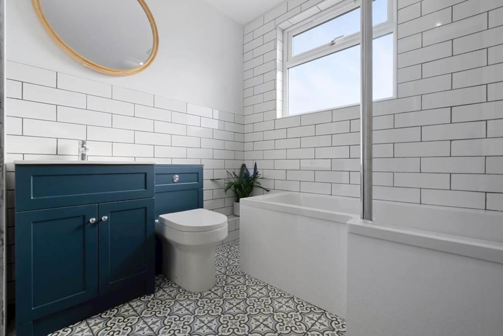Family bathroom
