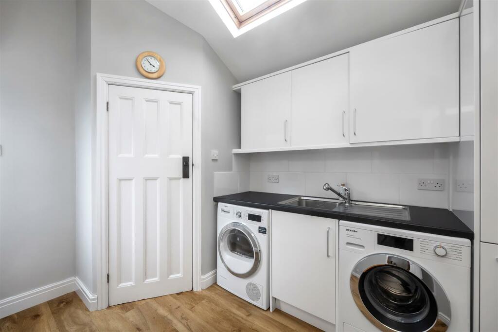 Ophir Road, 2-020.jpg