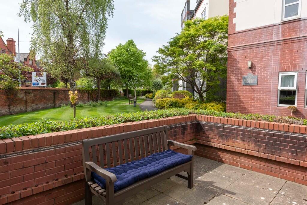 Montrose Court