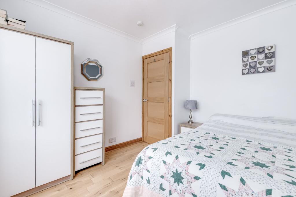 Bed 2