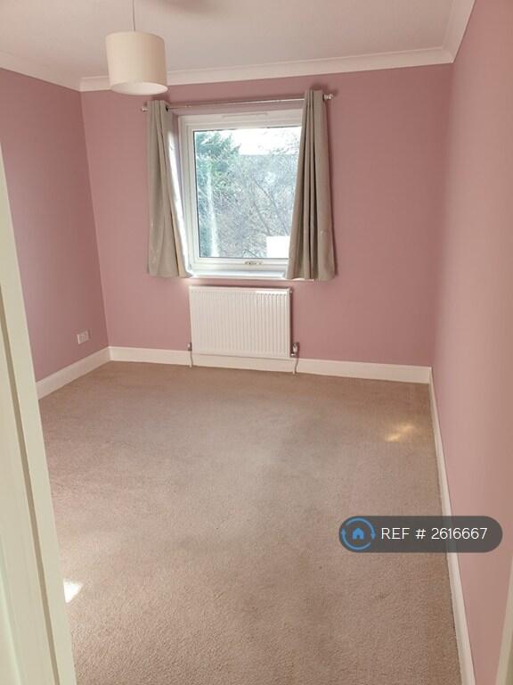 Bedroom 1 (Double)
