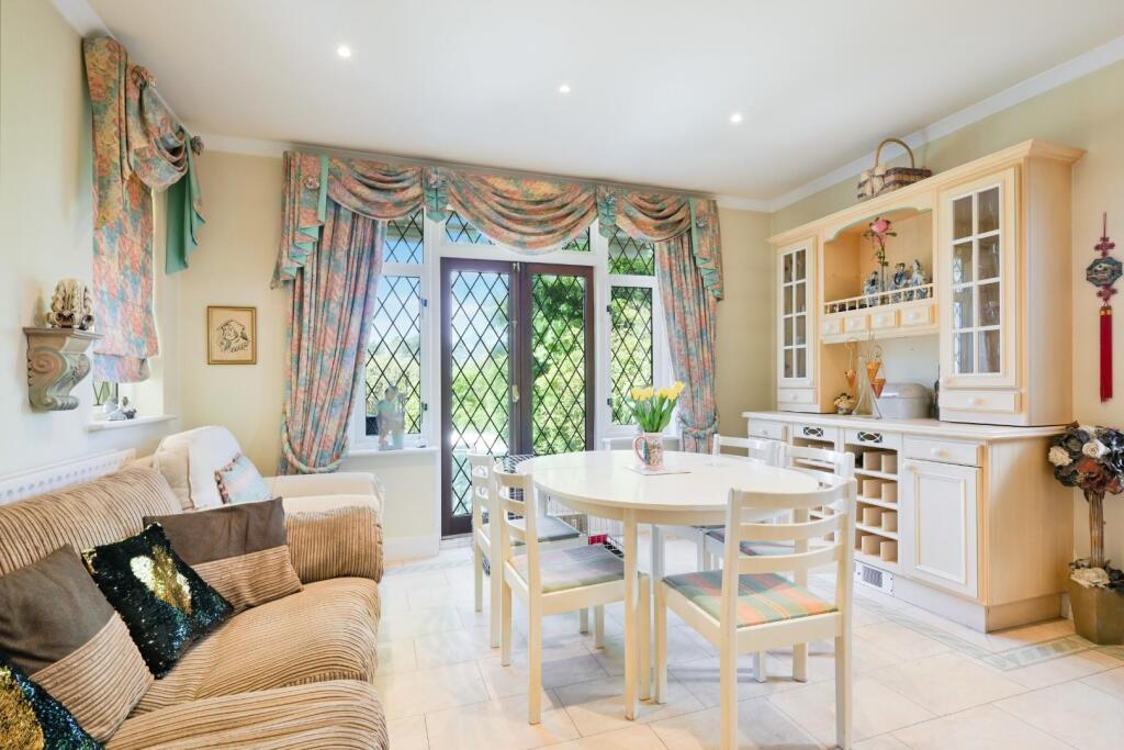 GARRATTS LANE,  (18).jpg