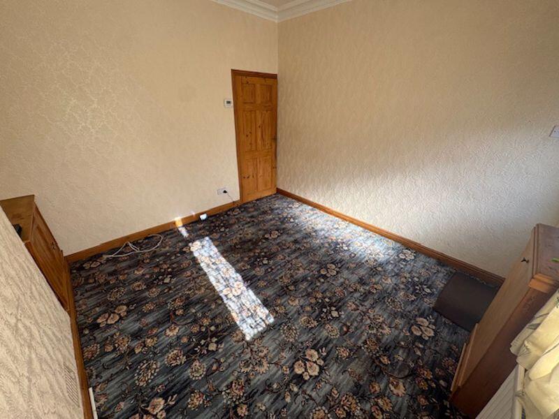 FRONT RECEPTION ROOM