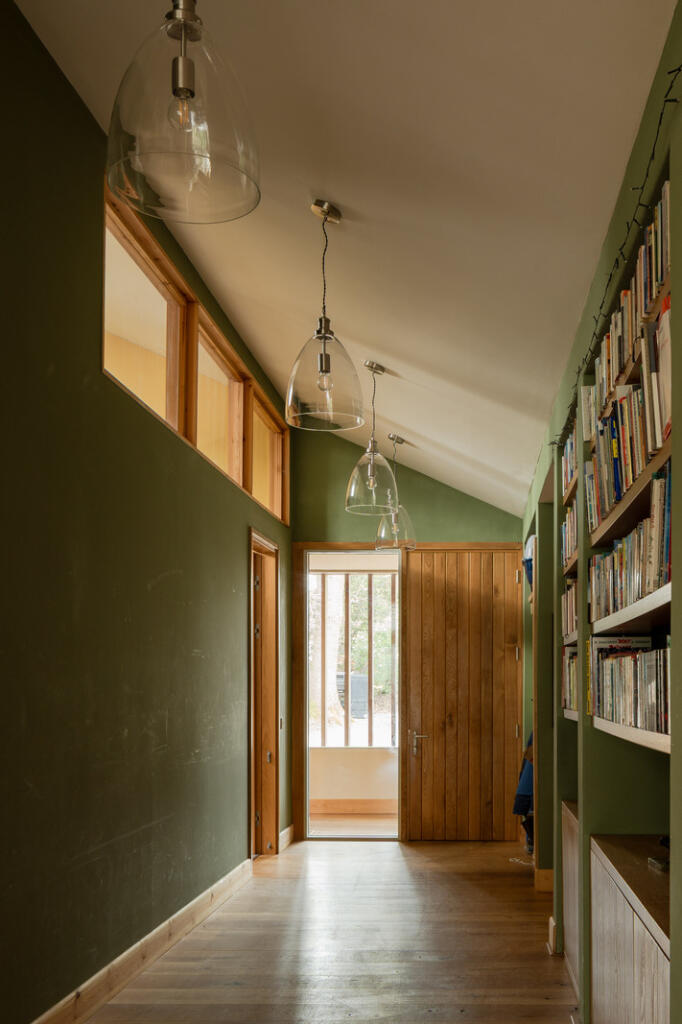 269118 - Whinwhistle Road, East Wellow SO51 6BH...