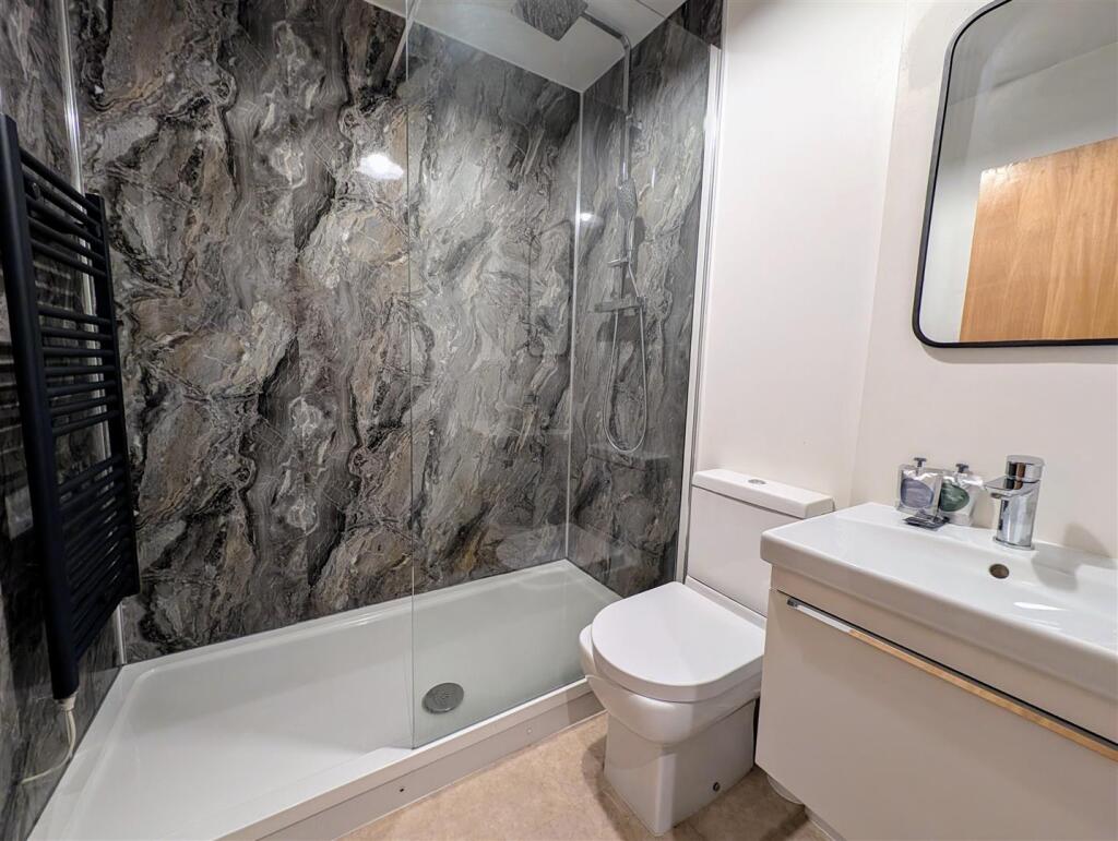 Bathroomjpg