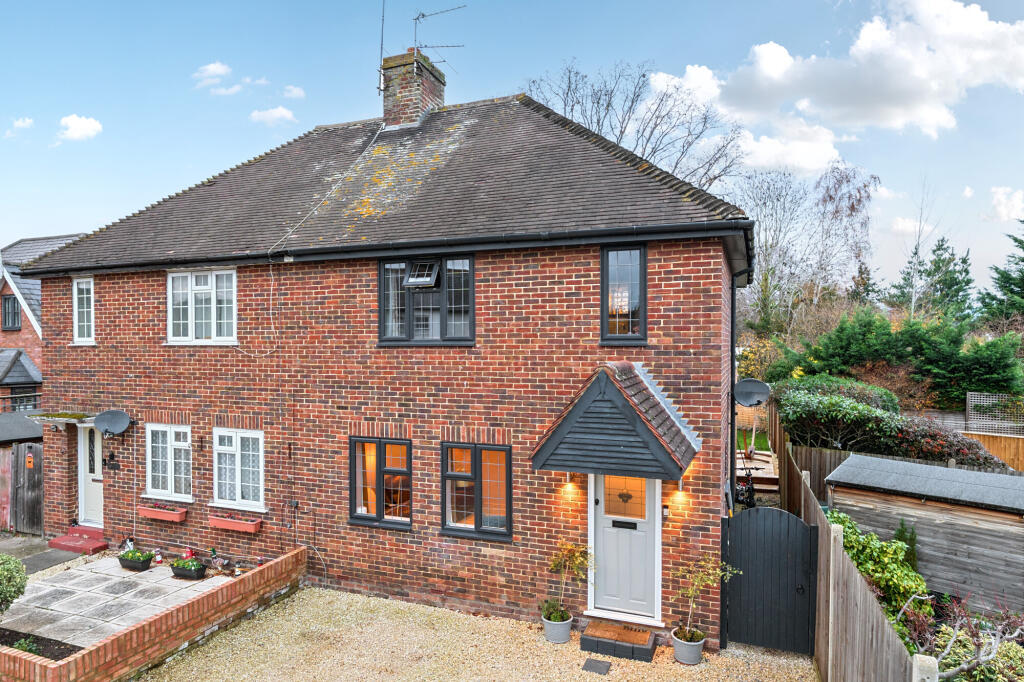 Arbrook Lane, Esher, KT10