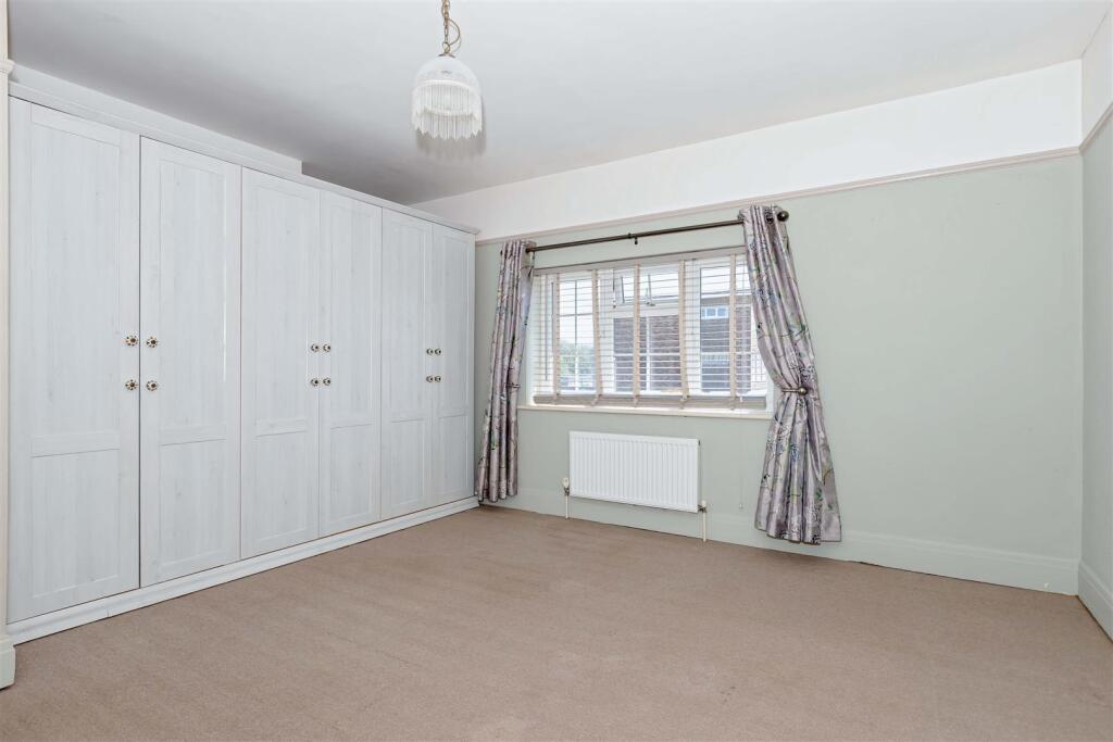Ferring St_3.jpg