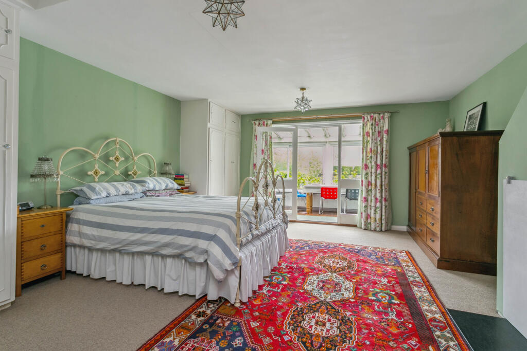 Main Bedroom