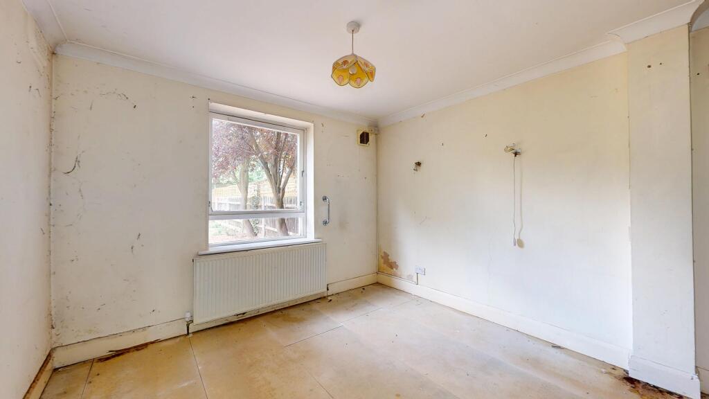 Flat A, 71 George Lane, Lewisham, London, SE13 6HN