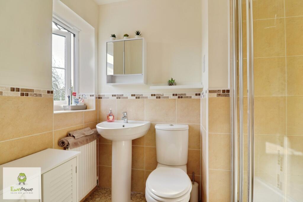 Ensuite EweMove Cannock