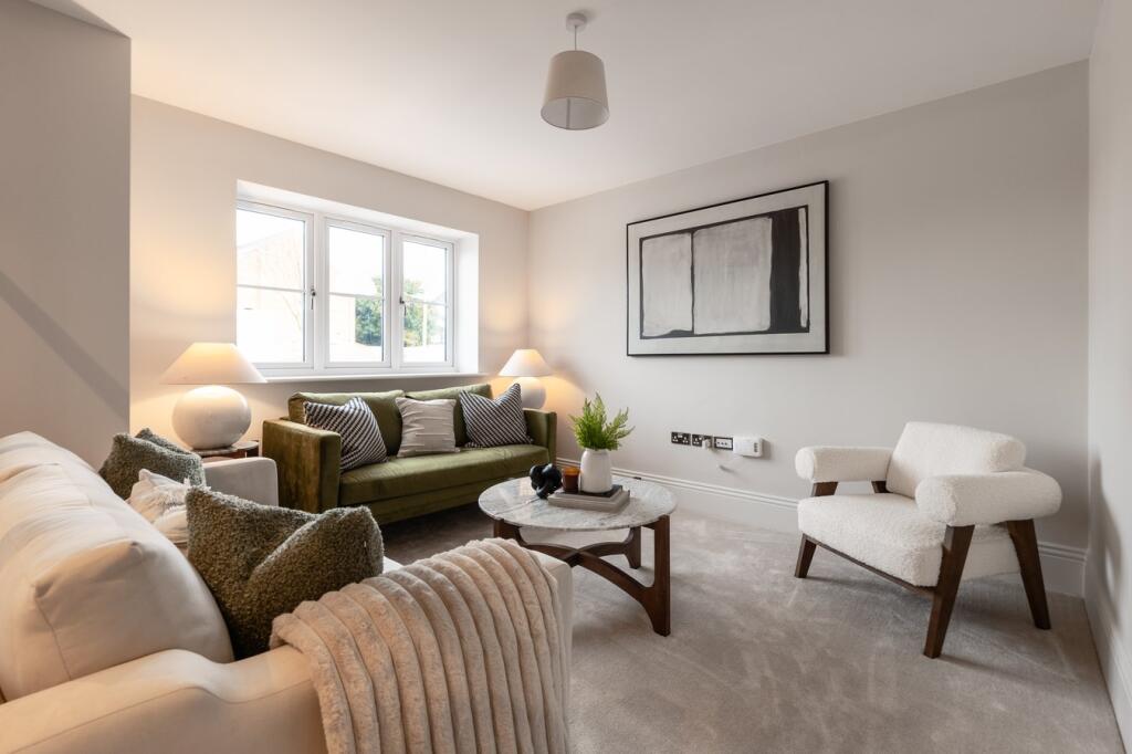 Picture Shows Plot 5