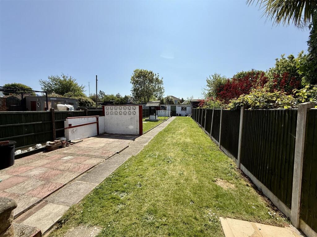 Rear Garden: