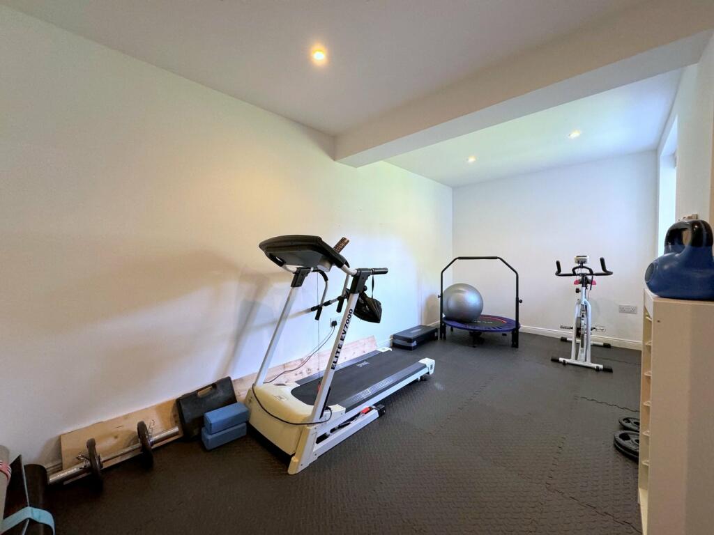 Gymnasium/Office