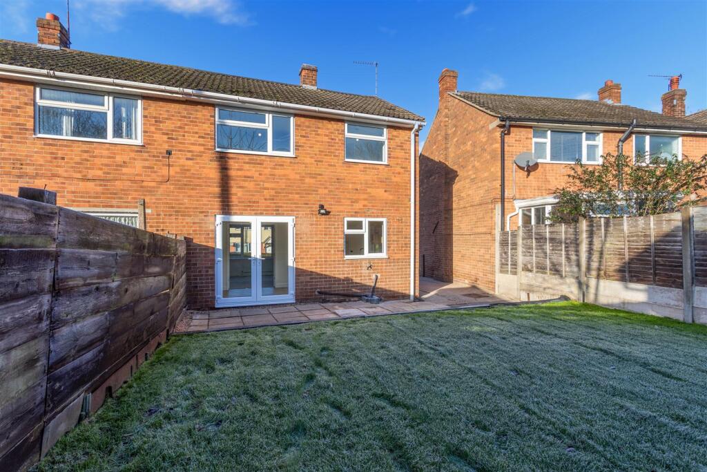 DWELEST - 15 Short Street, Staphenhill, DE15 9LS-0