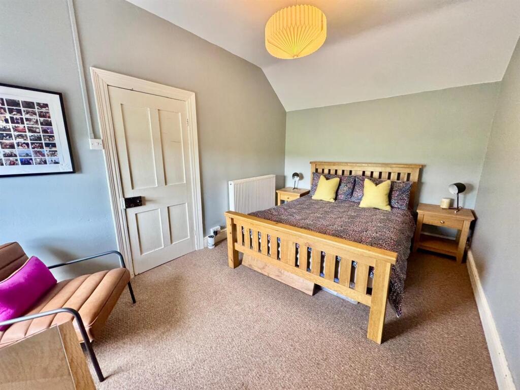 PHOTO-2025-09-05-07-37-33 (2).jpg