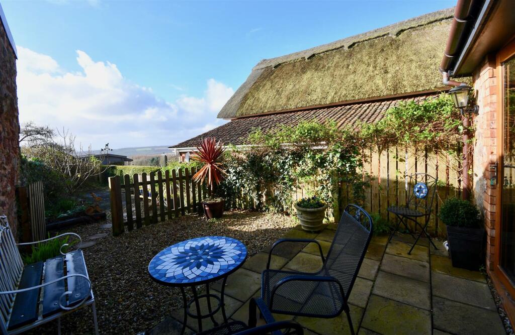 Den Patio