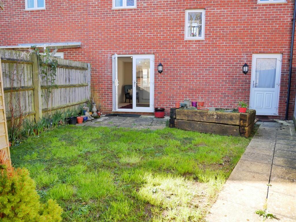 GARDEN
