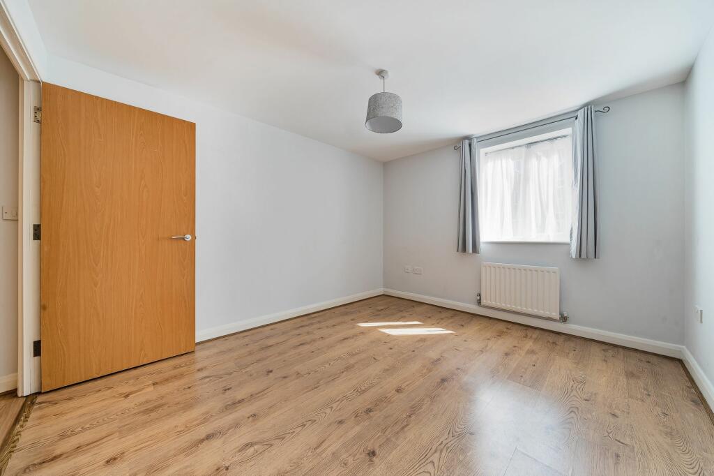 Bedroom (3)