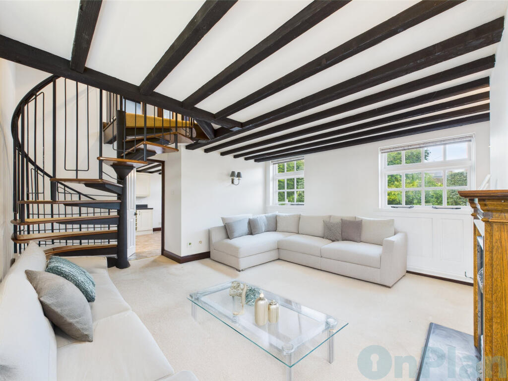 Mentomore Living room looking at stairs (1)
