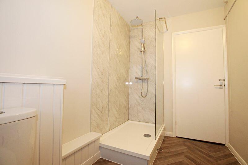 Bathroom (2)