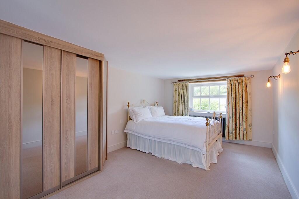 Principal bedroom