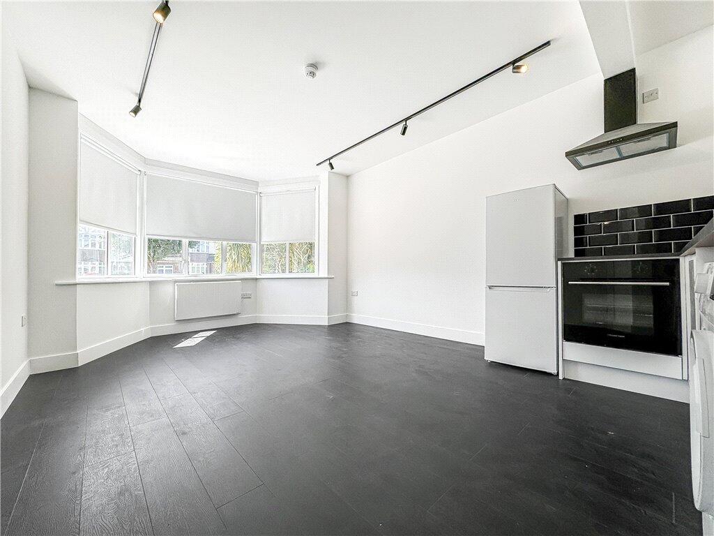 Kitchen/Living Room