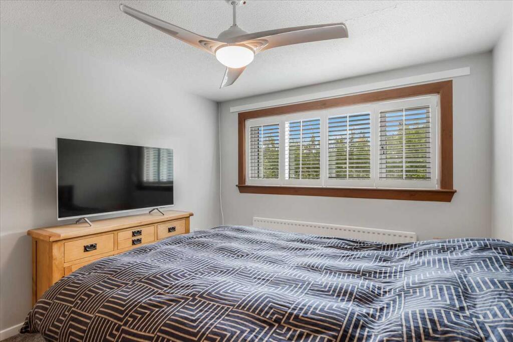 Bedroom One (3)