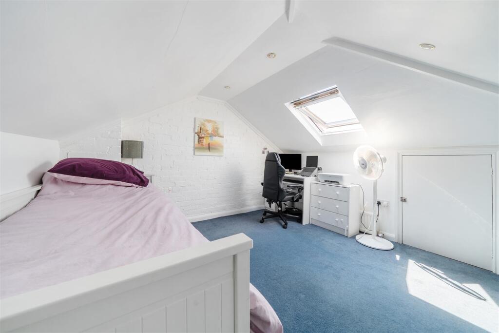 26-6823346aea46e-1290018-ARW-26-HDR.jpg