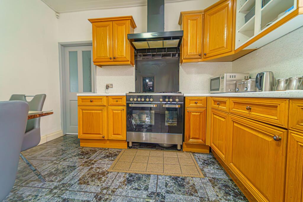 Kitchen/Dinning Room