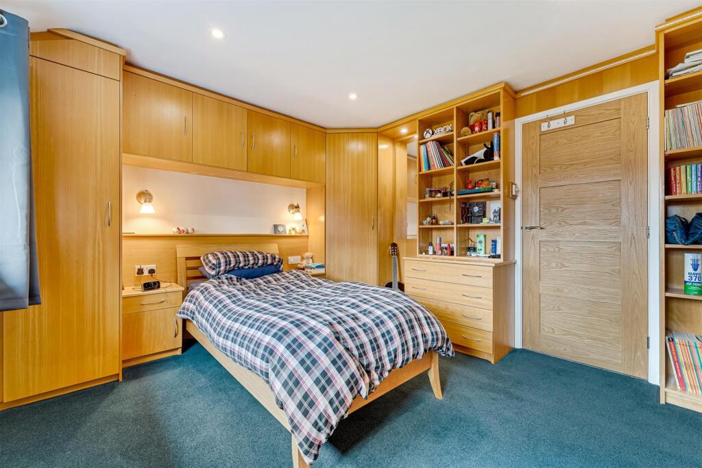Bed 4 Aspect 2