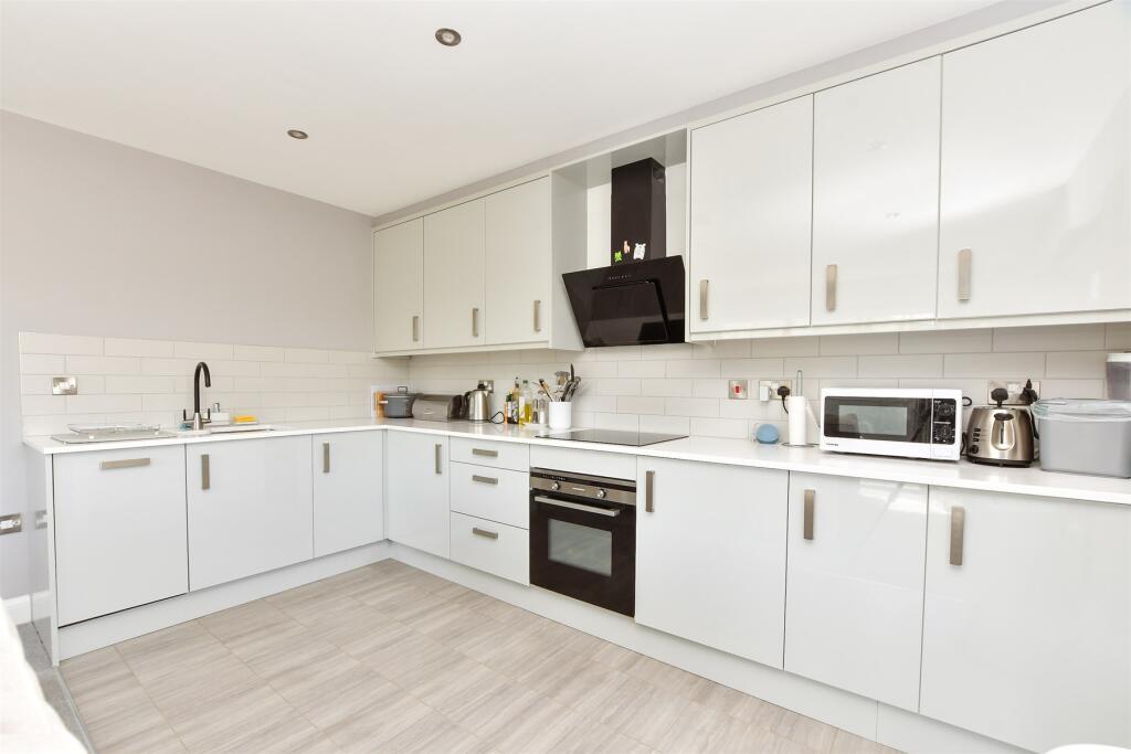 Kitchen/ Lounge/Diner