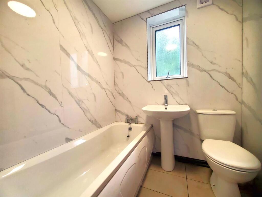 First Floor Bathroom