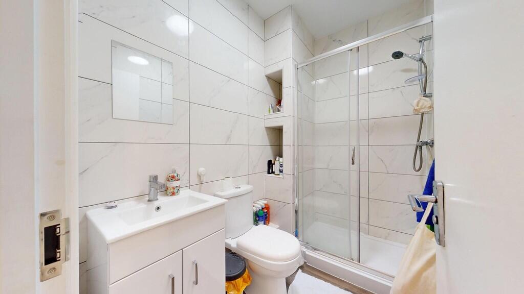 Shower b